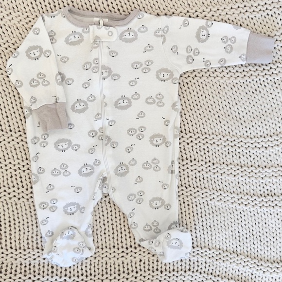 Gerber Baby Neutral Sheep Sleep & Play Footsie Size 0-3 Months - Picture 1 of 3